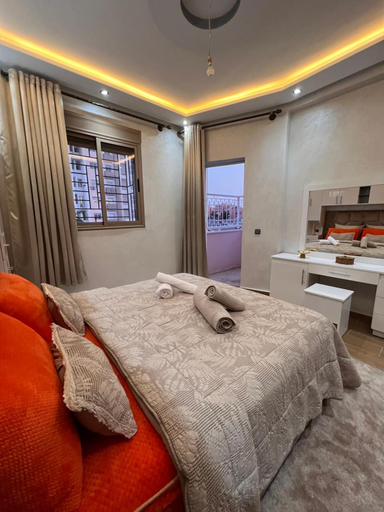 Appartement Elegant 2 Bedroom *